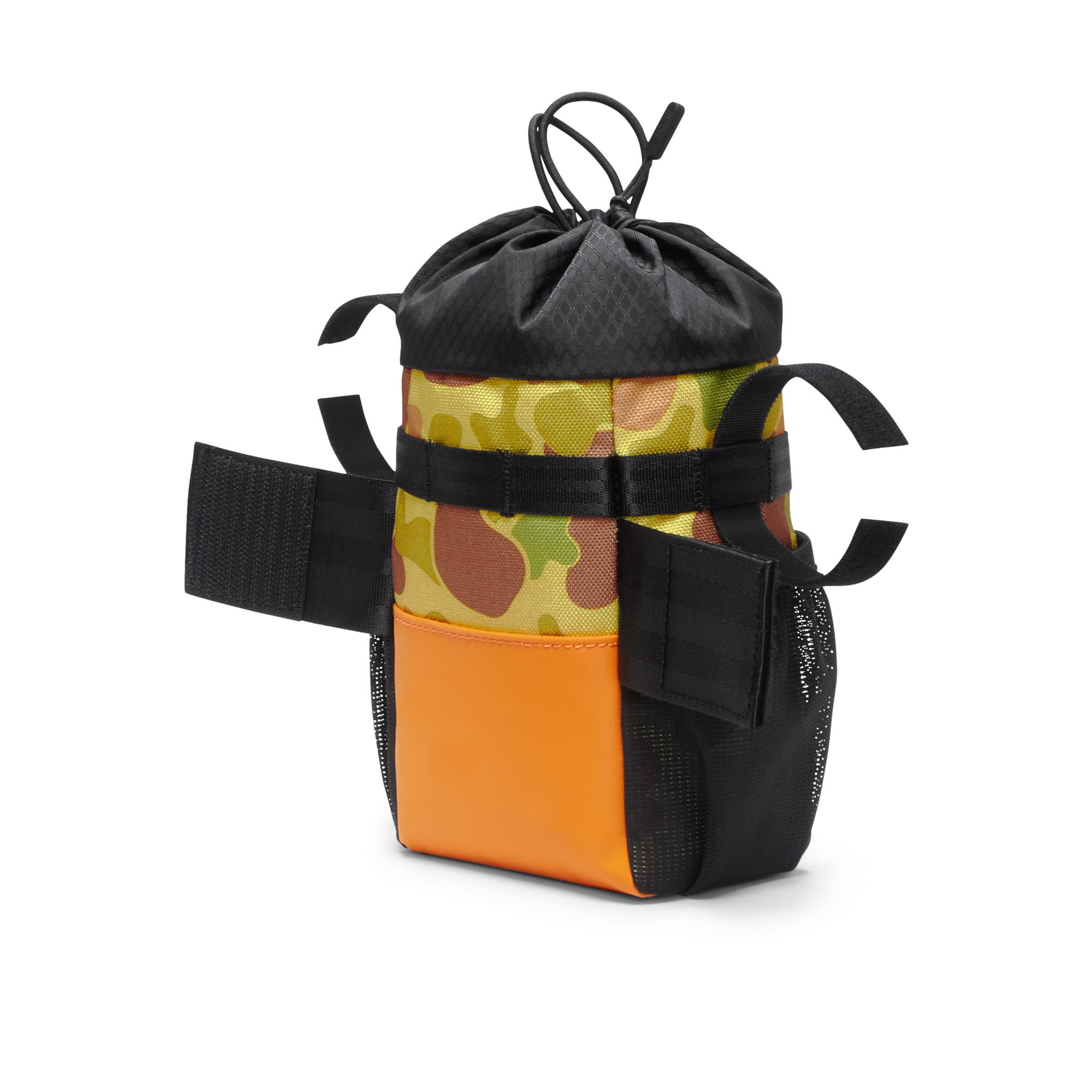 On bike Feed Bag in duck camo strap detail #color_duck camo